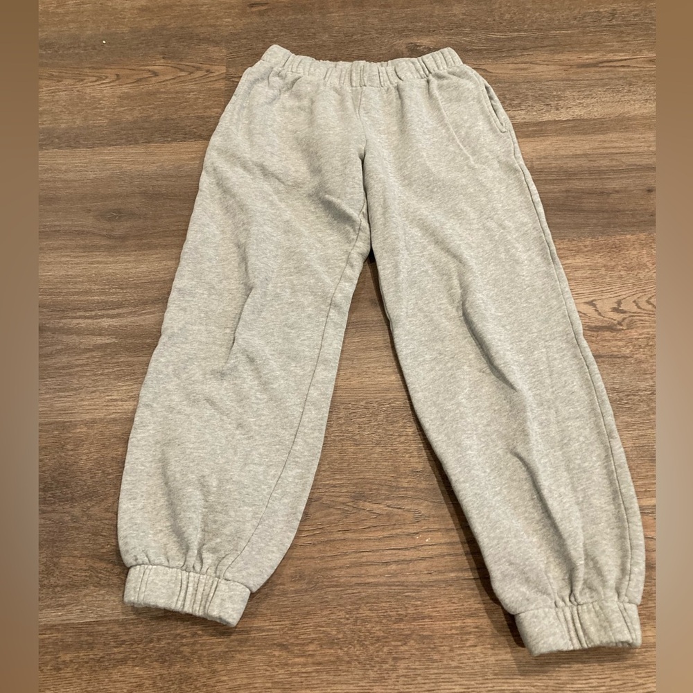 Light grey Brandy Melville sweatpants